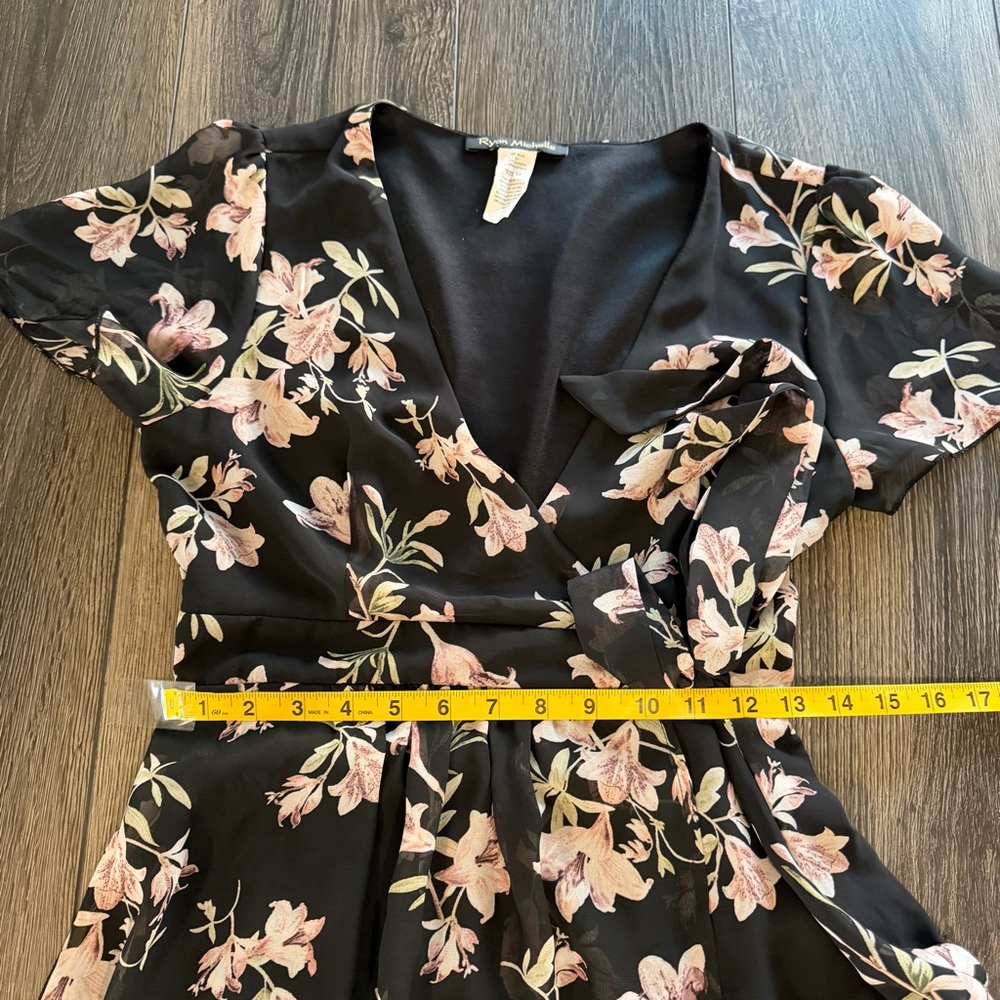 Ryan Michelle Floral Wrap Maxi Dress Black Pink Boho Chiffon Flutter Sleeve M - Picture 14 of 15